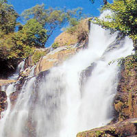 Водопад Мае Кланг